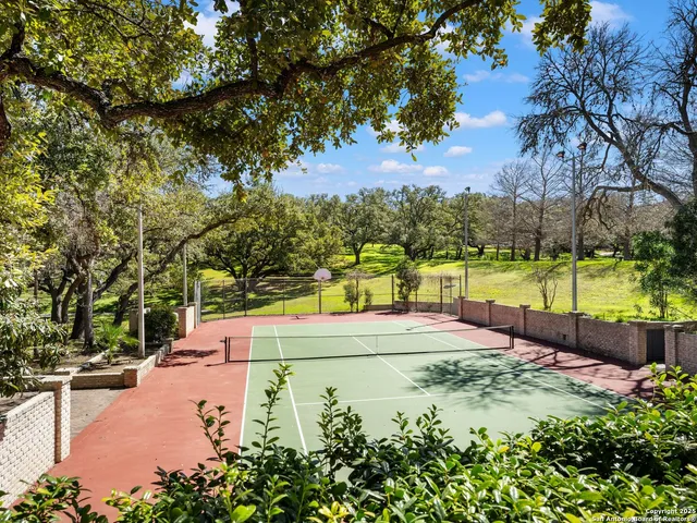 $3,750,000 | 7 Lazy Hollow Street, San Antonio, TX 78230