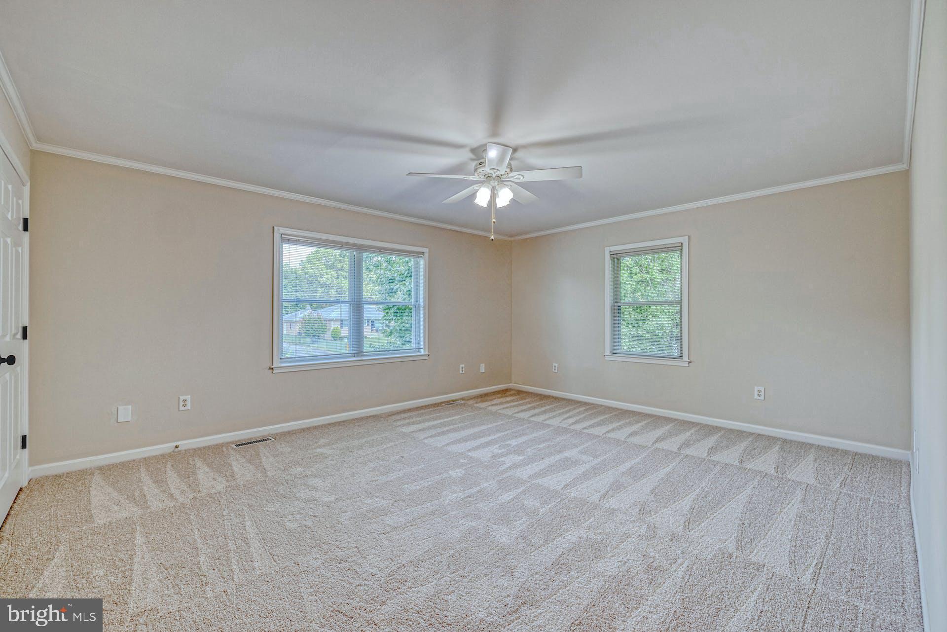 7716 Fordson Road Alexandria, VA 22306 - Photo 28 of 48 3rd BR. All bedrooms have ceiling fans