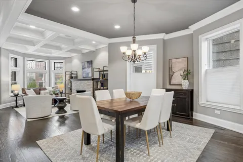 $1,700,000 | 1655 West Carmen Avenue, Chicago, IL 60640
