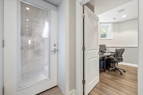 $1,700,000 | 1655 West Carmen Avenue, Chicago, IL 60640