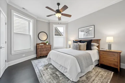 $1,700,000 | 1655 West Carmen Avenue, Chicago, IL 60640