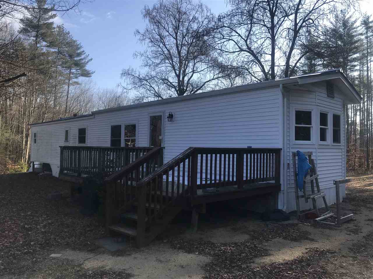 28 A Chester Road Raymond, NH 03077 - Photo 2 of 13