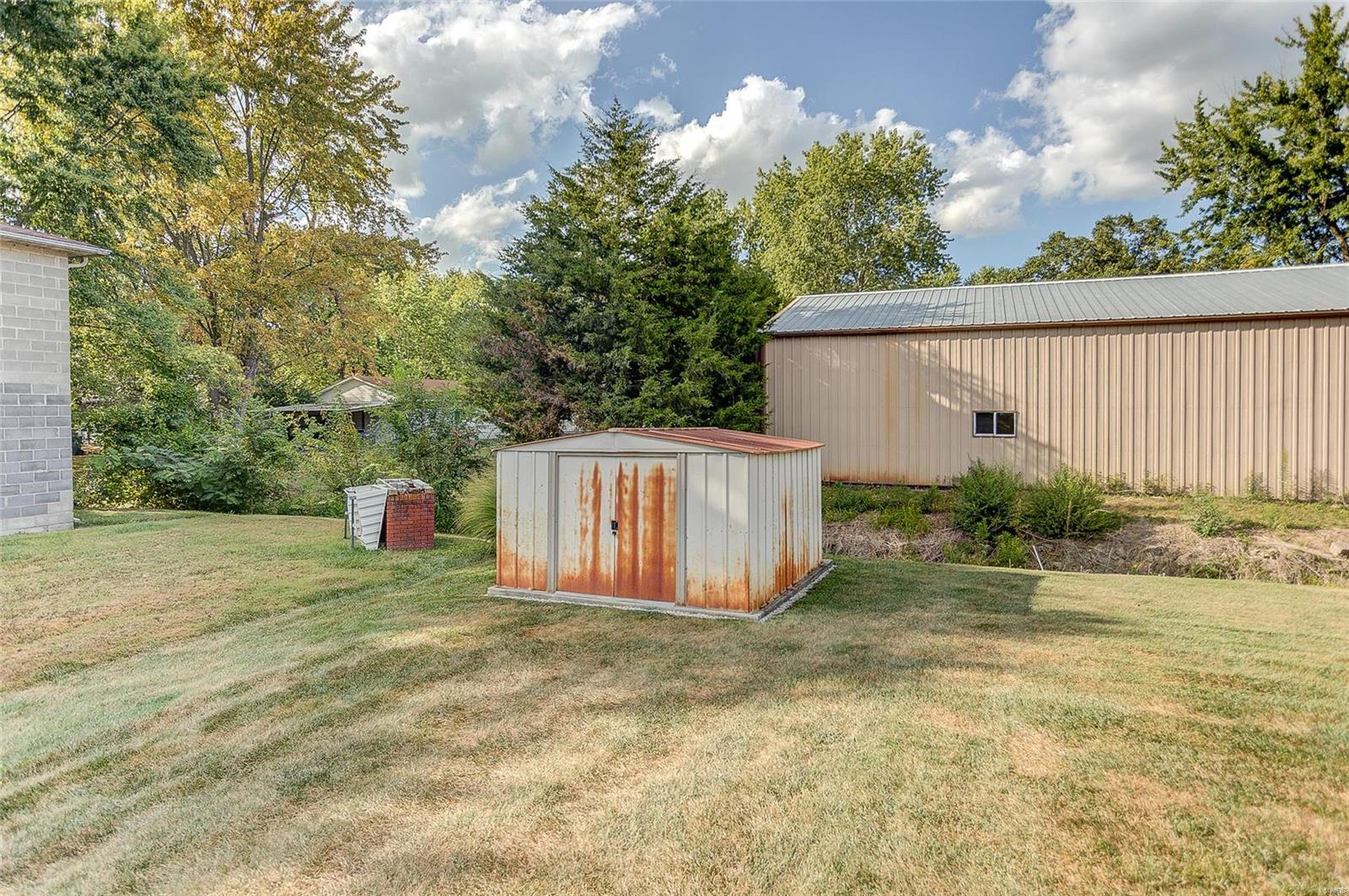 701 Bunker Hill Road Staunton, IL 62088 - Photo 19 of 24 Gallery Image 19