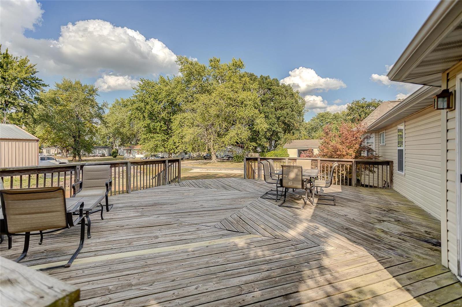 701 Bunker Hill Road Staunton, IL 62088 - Photo 20 of 24 Gallery Image 20