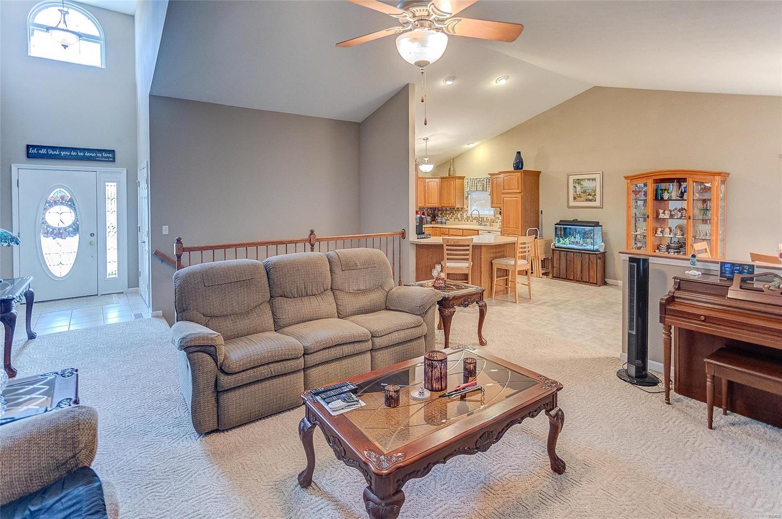701 Bunker Hill Road Staunton, IL 62088 - Photo 4 of 24 Gallery Image 4