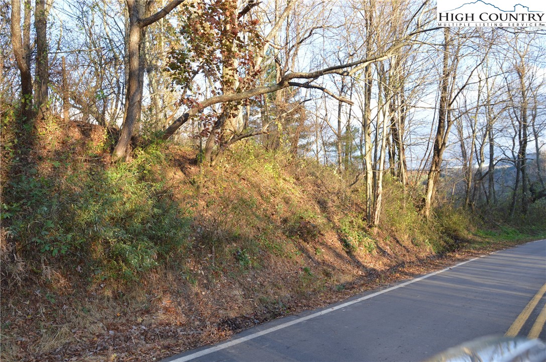 5839 Pine Swamp Road Sparta, NC 28675 - Photo 11 of 13 Gallery Image 11