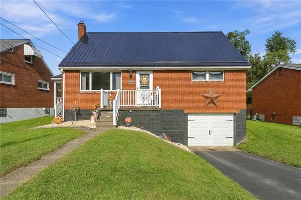 $195,000 | 1909 Acheson Avenue, North Apollo, PA 15673