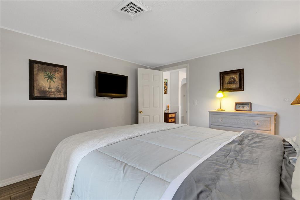979 Kimball Road Venice, FL 34293 - Photo 19 of 40