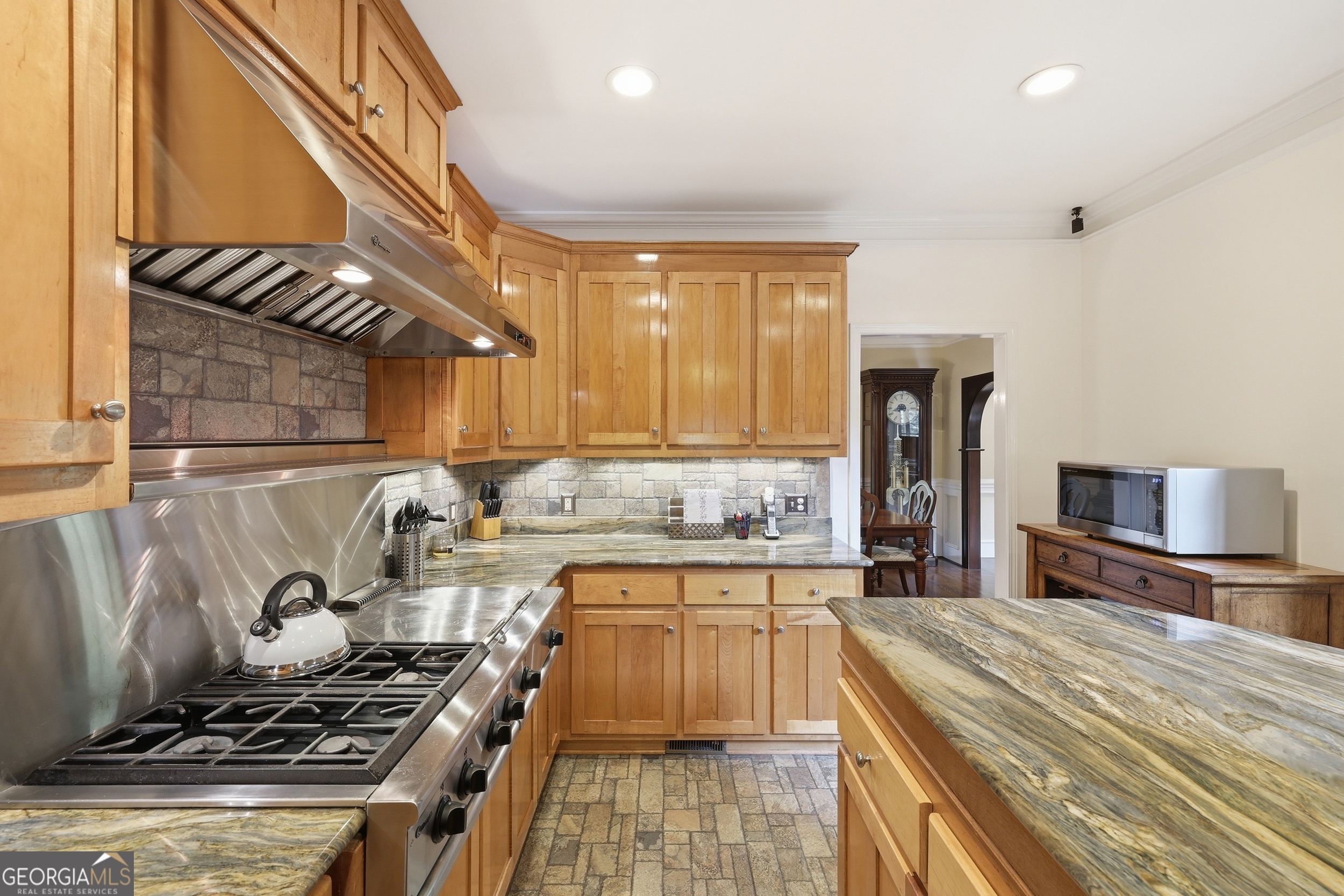 1091 Echota Road Clarkesville, GA 30523 - Photo 21 of 116