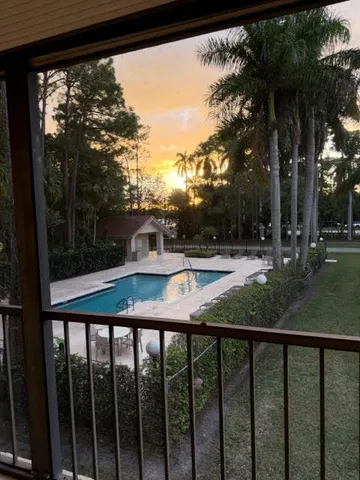 $3,000 | 5790 Coach House Circle, Unit G, Boca Raton, FL 33486