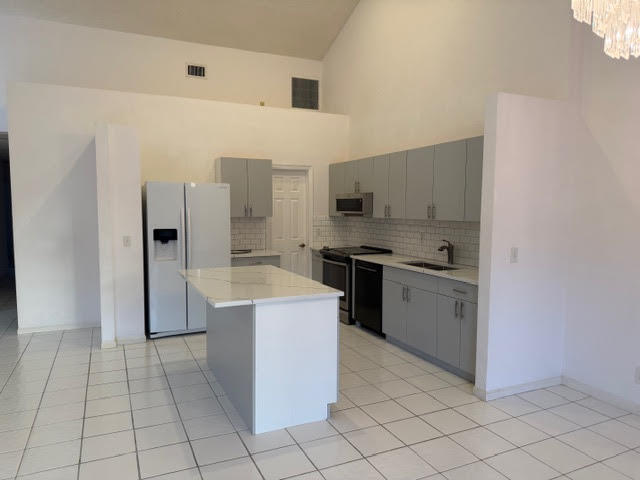 5790 Coach House Circle, Unit G Boca Raton, FL 33486 - Photo 4 of 26 coach2