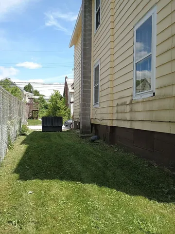 $195,000 | 75 Harrison Avenue, Rutland, VT 05701