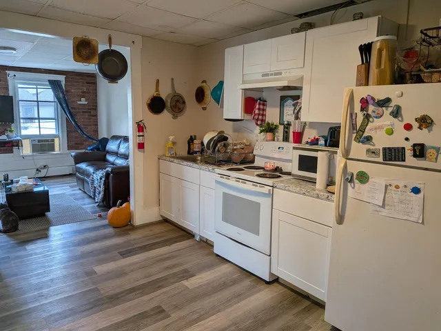 $195,000 | 75 Harrison Avenue, Rutland, VT 05701