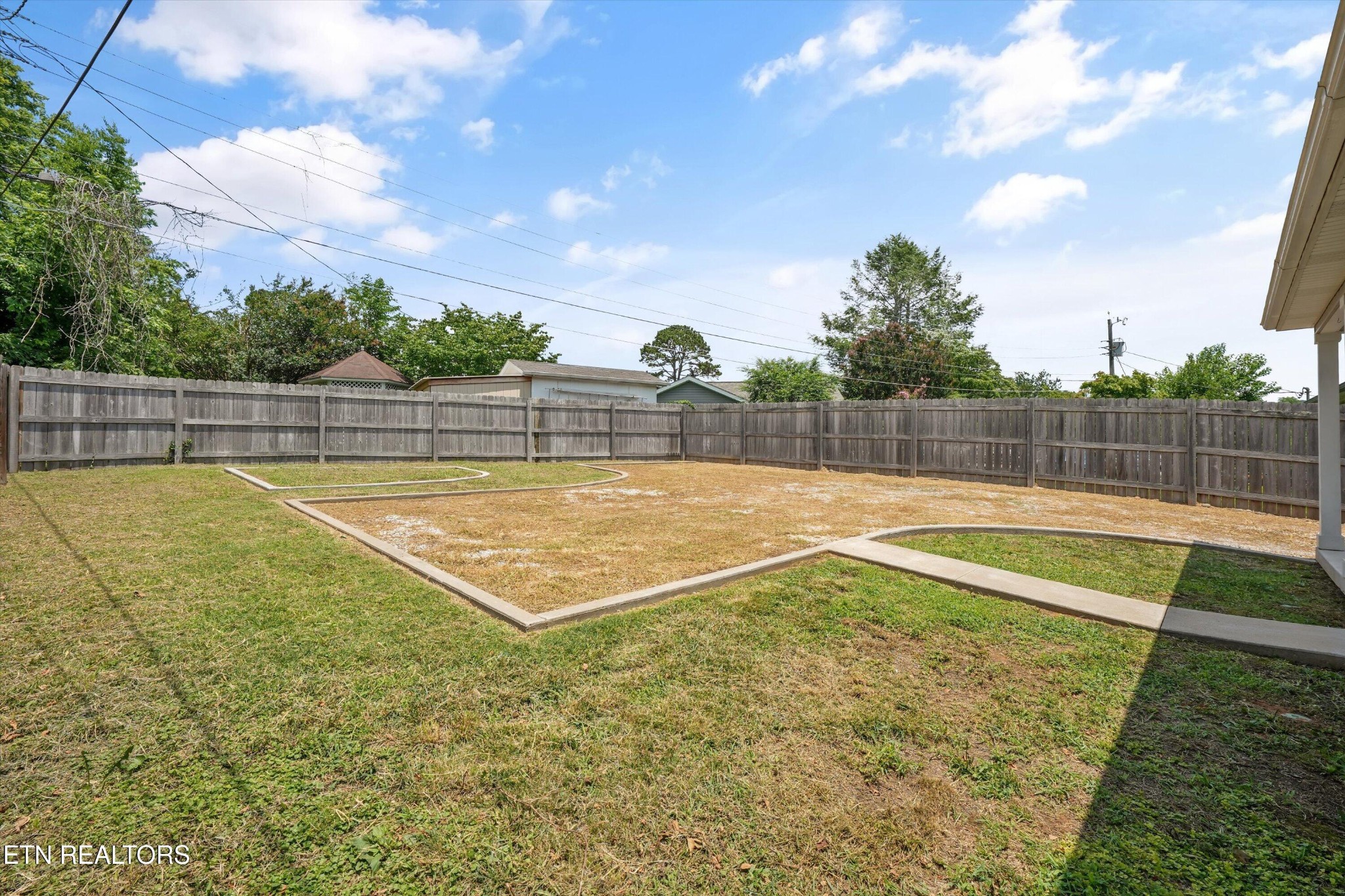 4516 Pleasant Ridge Road Knoxville, TN 37912 - Photo 20 of 24 Gallery Image 20