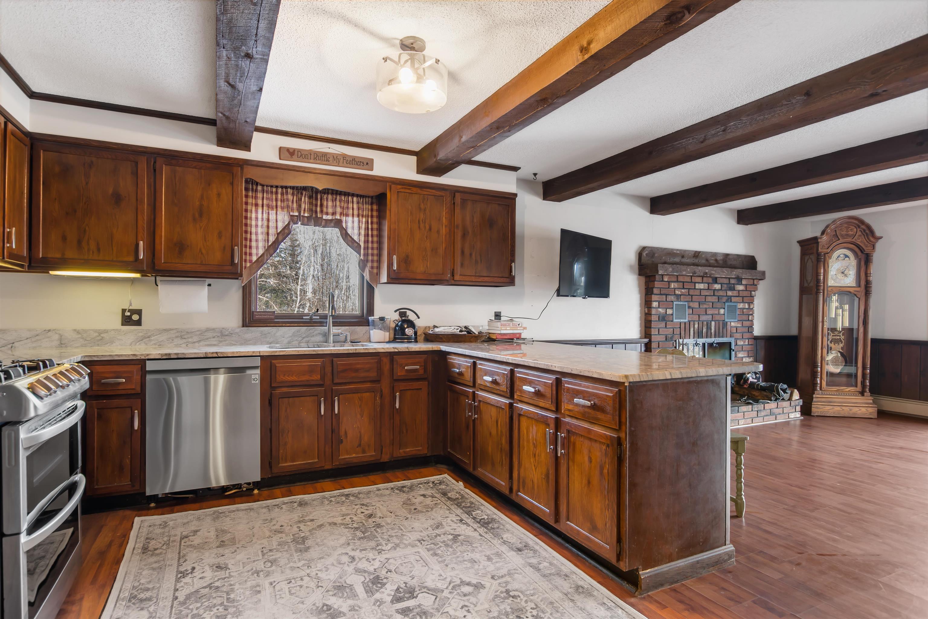 290 Titus Hill Road Colebrook, NH 03576 - Photo 3 of 40