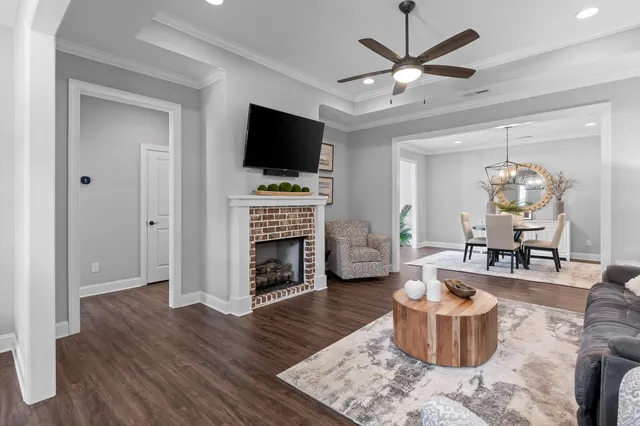 $495,000 | 815 Wellstone Drive, Chattanooga, TN 37405