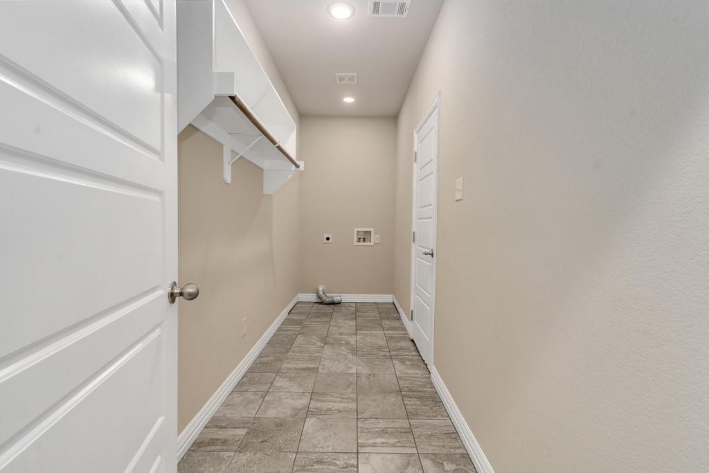 808 Chestnut Grove Drive Cleburne, TX 76033 - Photo 28 of 37