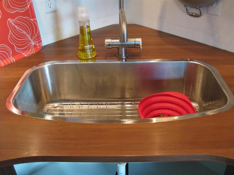 705 Nogal Road, Unit C5 Eagle, CO 81631 - Photo 4 of 20 Custom Stainless Steel Sink along Custom