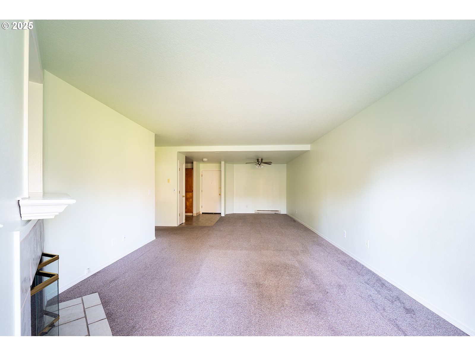 8720 Southwest Tualatin Road, Unit 206 Tualatin, OR 97062 - Photo 6 of 48