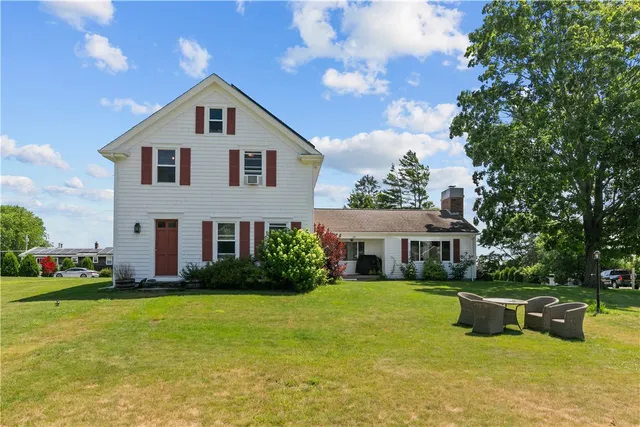 $830,000 | 20 Borden Farm Road, Portsmouth, RI 02871