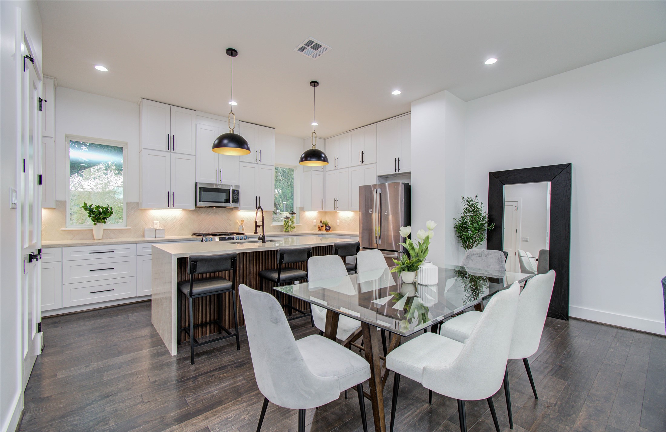 5024 Winnetka Street, Unit D Houston, TX 77021 - Photo 4 of 20 Dining area
