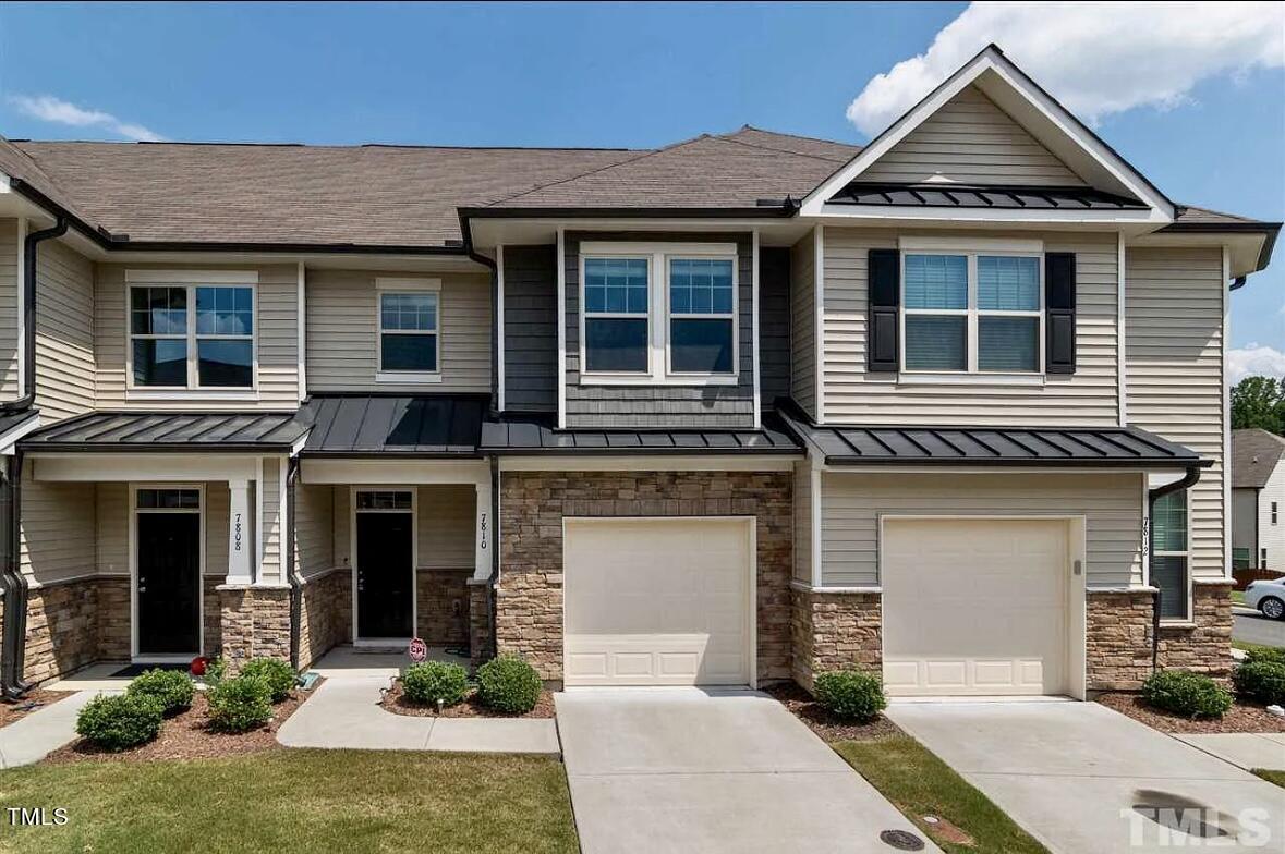 7810 Elmshire Way Raleigh, NC 27616 - Photo 1 of 18 IMG_3193 2