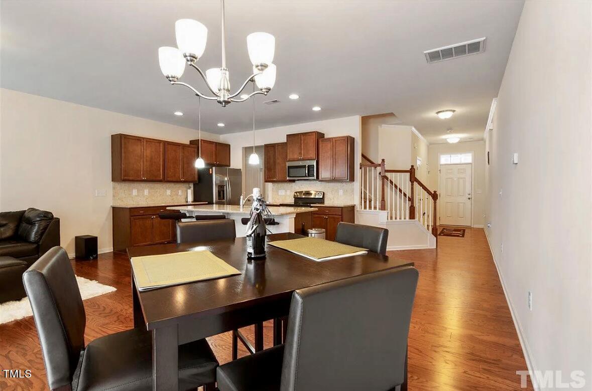 7810 Elmshire Way Raleigh, NC 27616 - Photo 4 of 18 IMG_3199 2