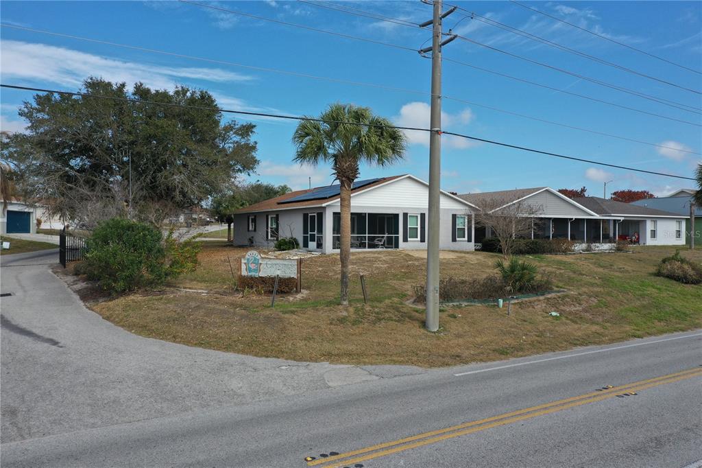 802 Marcia Loop Winter Haven, FL 33884 - Photo 42 of 48 a front view of house with yard