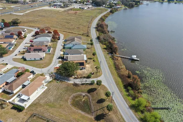 $359,900 | 802 Marcia Loop, Winter Haven, FL 33884