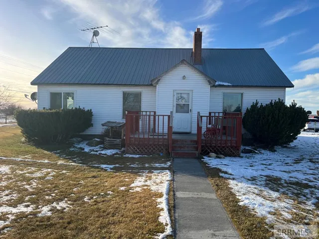 $1,600 | 725 Sand Creek Road, St. Anthony, ID 83445