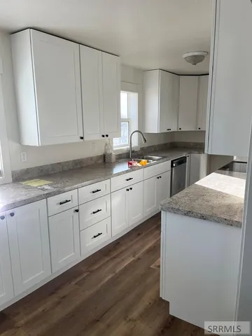 $1,600 | 725 Sand Creek Road, St. Anthony, ID 83445