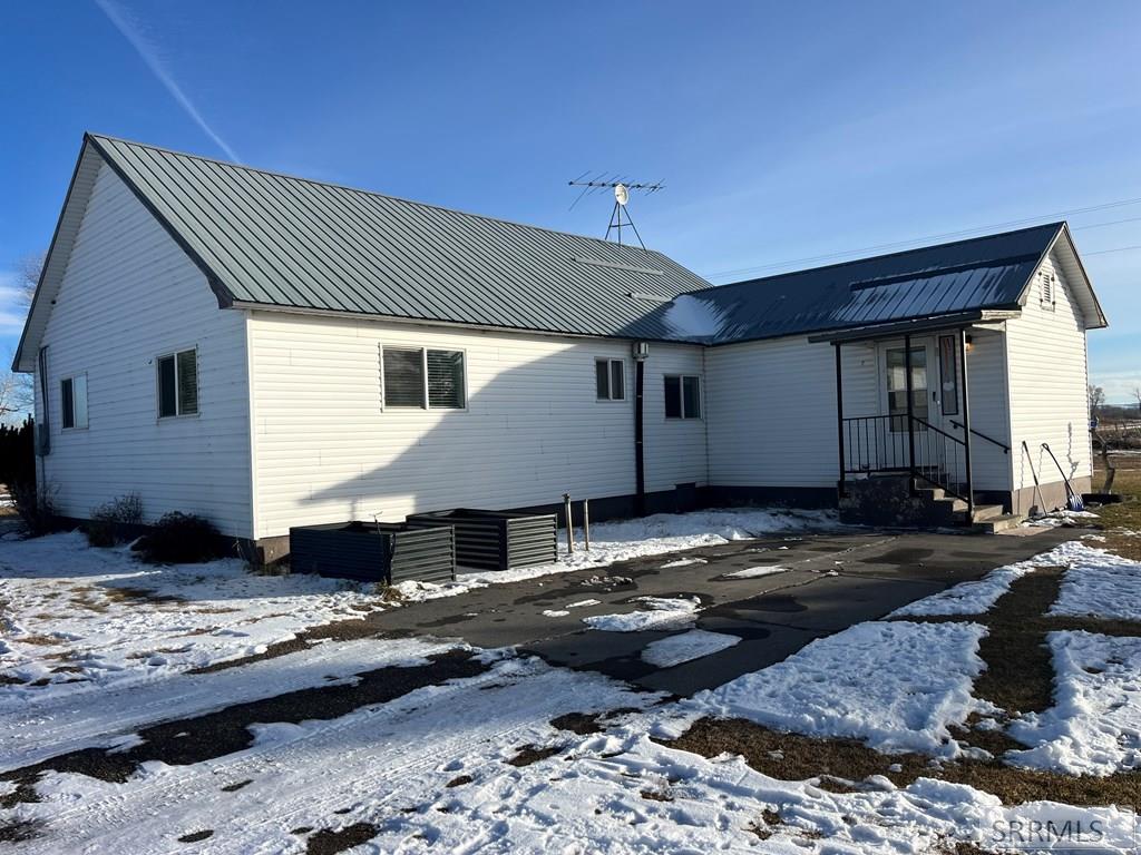 725 Sand Creek Road St. Anthony, ID 83445 - Photo 18 of 21