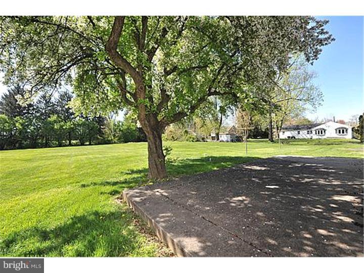 215 Fairway Road Ambler, PA 19002 - Photo 23 of 25 Patio