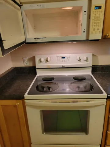 $800 | 1505 Hudson Street, Unit 4, Tallahassee, FL 32301