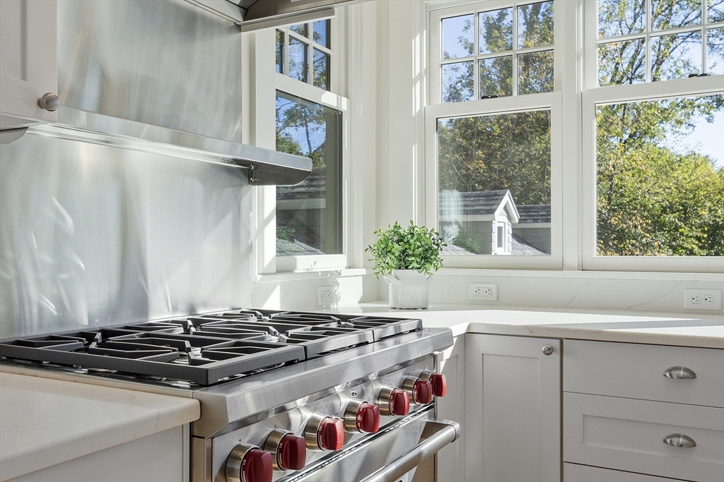 46 Wood Street Concord, MA 01742 - Photo 14 of 42