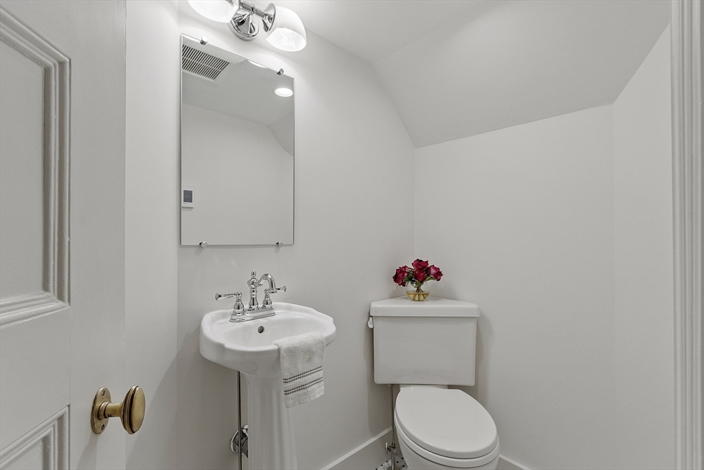 46 Wood Street Concord, MA 01742 - Photo 16 of 42