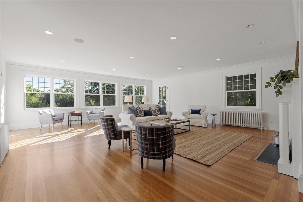 46 Wood Street Concord, MA 01742 - Photo 7 of 42