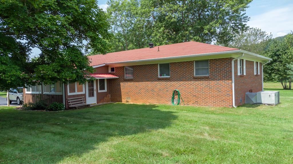 215 Brook Bryson Road Southeast Cleveland, TN 37311 - Photo 8 of 41 Gallery Image 8