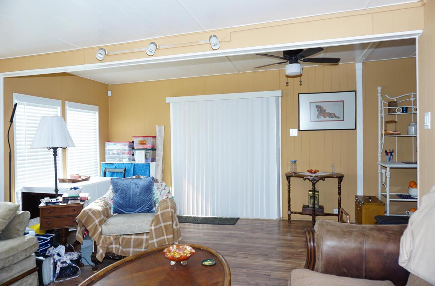 2150 Almaden Road, Unit 62 San Jose, CA 95125 - Photo 10 of 38 a living room with furniture and a window