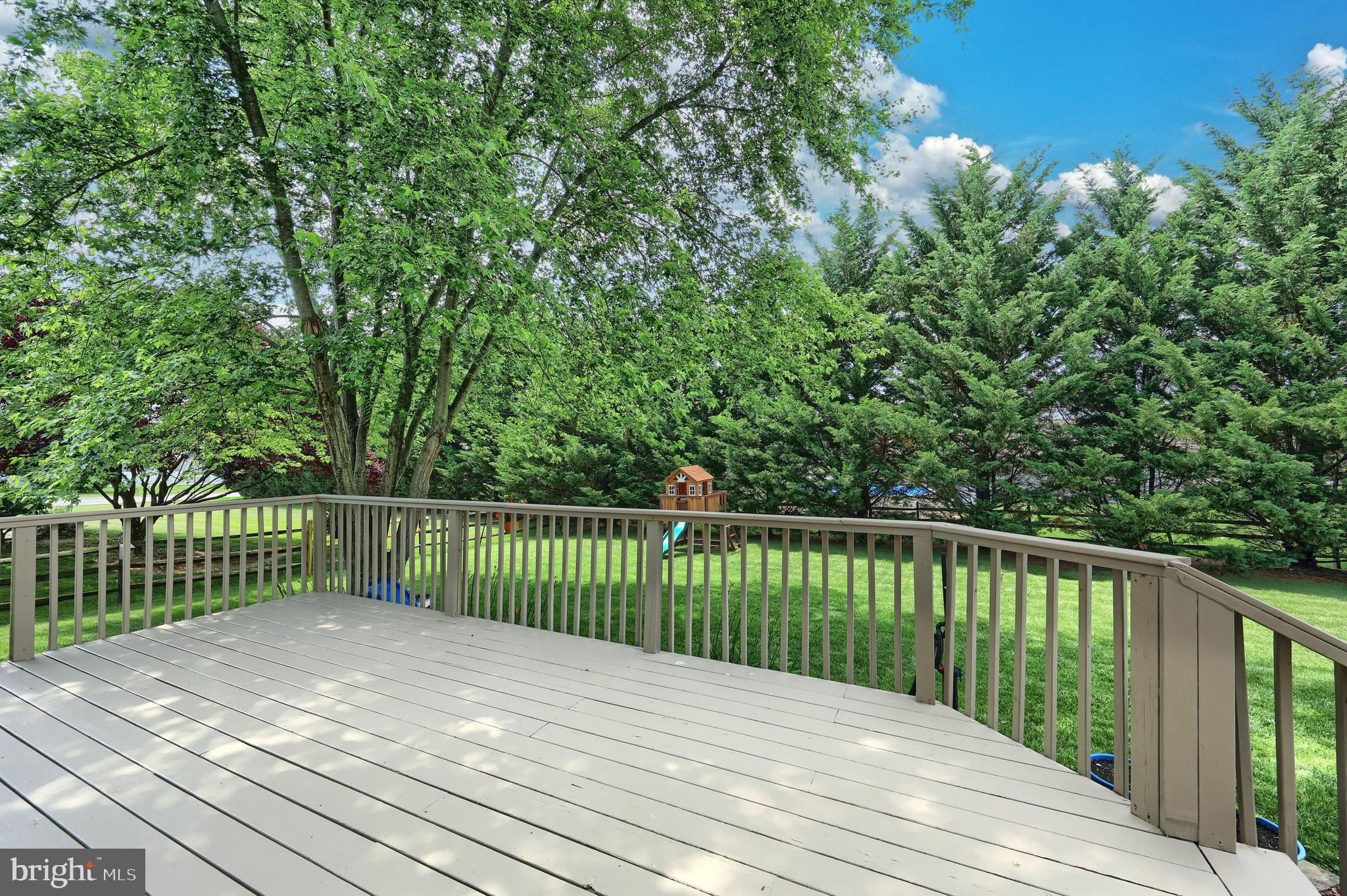 920 Hostetter Road Hanover, PA 17331 - Photo 8 of 49 a terrace view