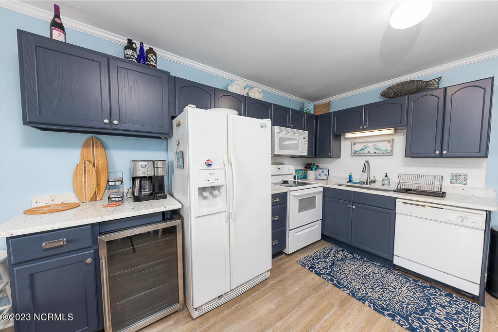 2008 East Fort Macon Road, Unit F3 Atlantic Beach, NC 28512 - Photo 5 of 17 Kitchen
