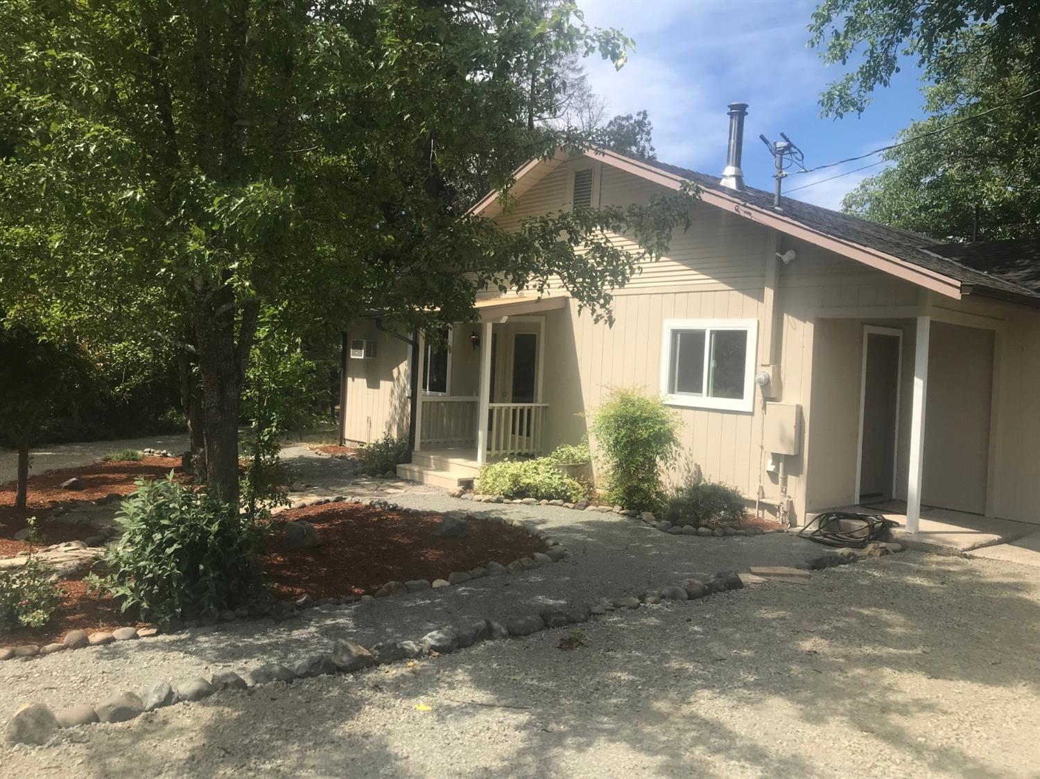 832 Kubli Road Grants Pass, OR 97527 - Photo 5 of 32 Additional Photo