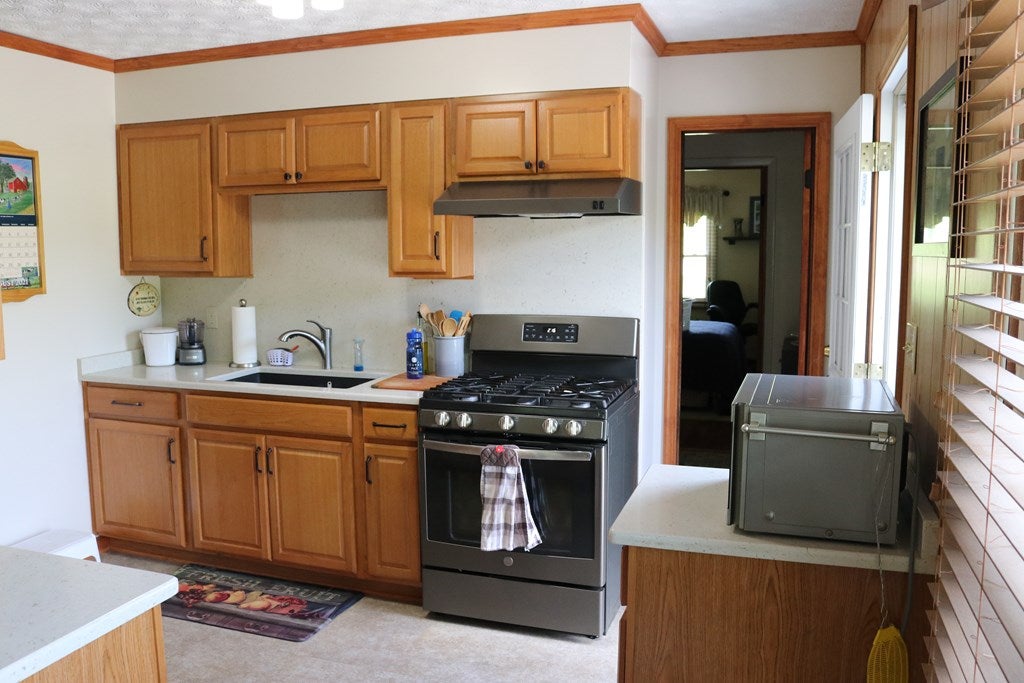 424-426 Cook Johnson Road Prospect, VA 23960 - Photo 7 of 37 Gallery Image 7