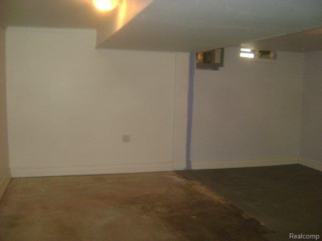 3240 Wanamaker Road Waterford, MI 48328 - Photo 9 of 10 BASEMENT 1
