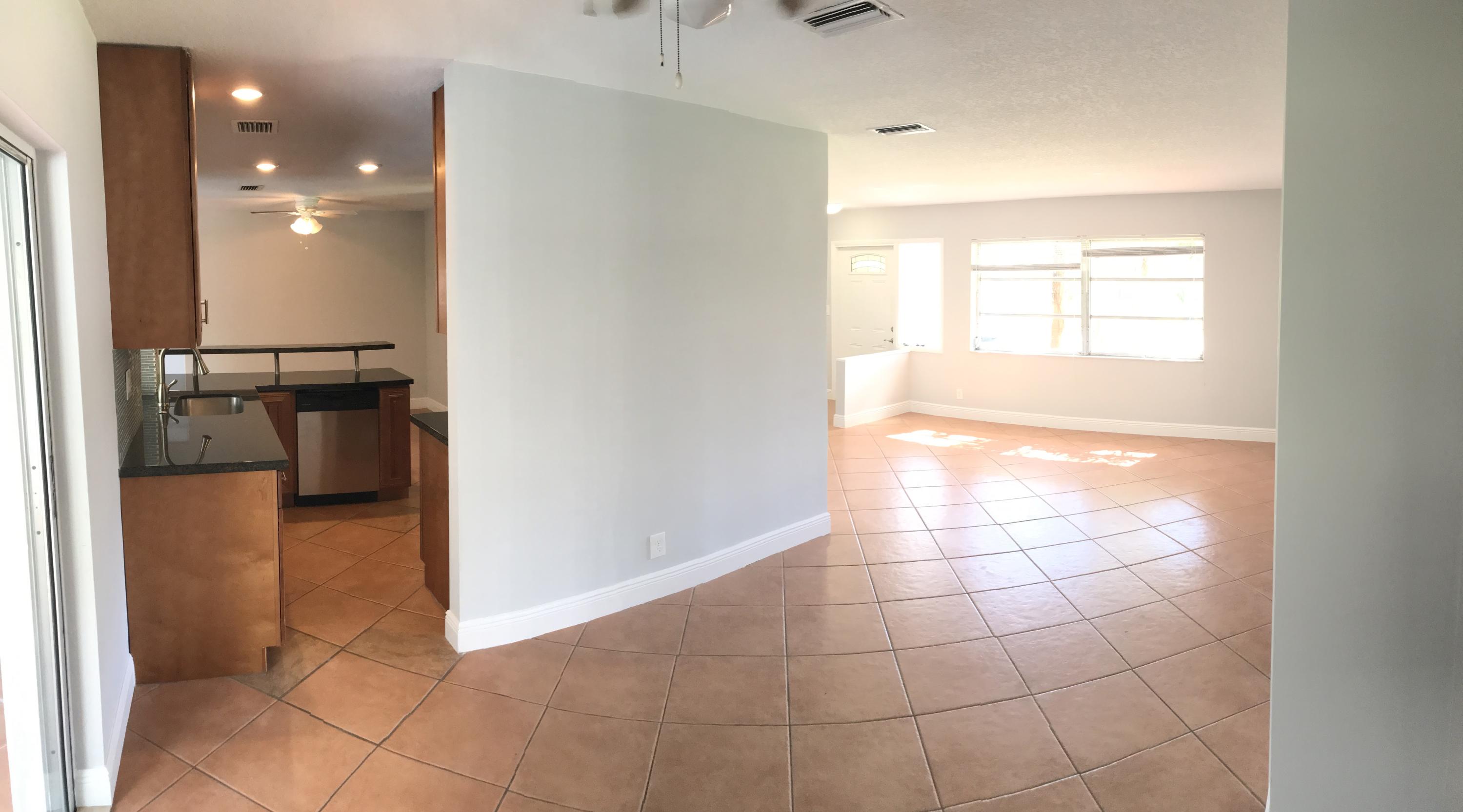 109 Mohigan Circle Boca Raton, FL 33487 - Photo 19 of 40 IMG_2698