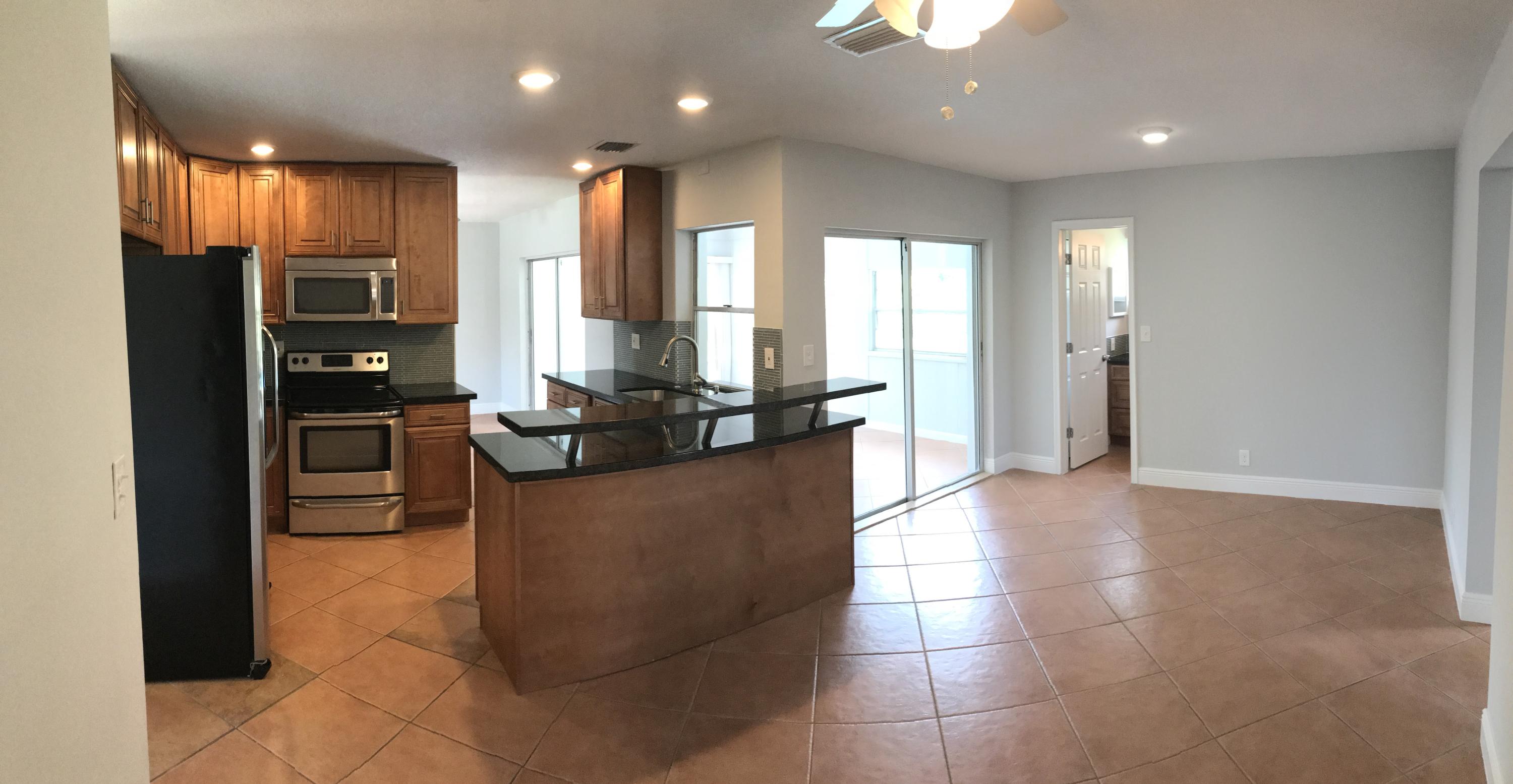 109 Mohigan Circle Boca Raton, FL 33487 - Photo 6 of 40 IMG_2679