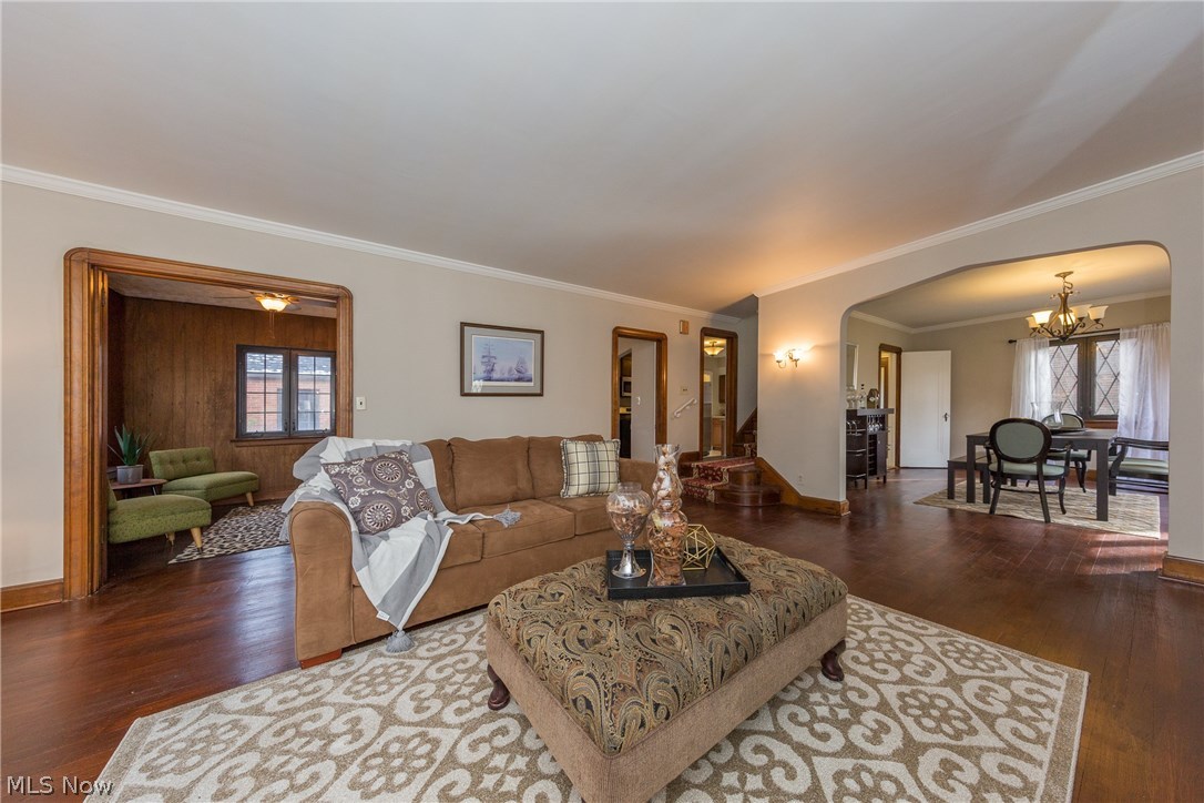 3119 Ludlow Road Cleveland, OH 44120 - Photo 5 of 35 The Living Room