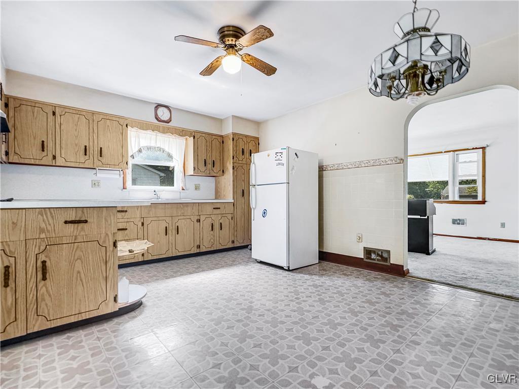 1665 Pleasant View Road Bethlehem, PA 18015 - Photo 4 of 16 Gallery Image 4