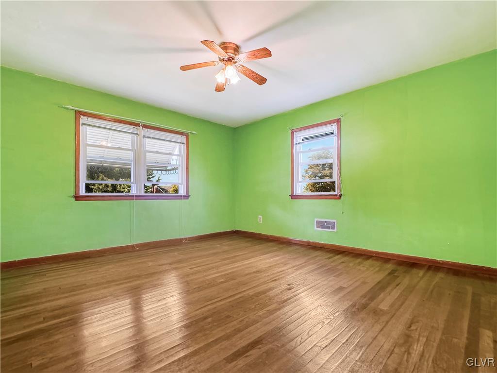 1665 Pleasant View Road Bethlehem, PA 18015 - Photo 6 of 16 Gallery Image 6