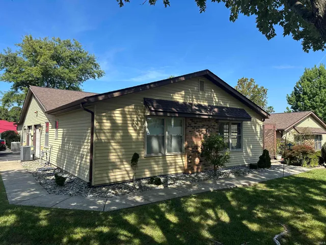 $238,000 | 721 East Waterloo Court, Bloomington, IN 47401